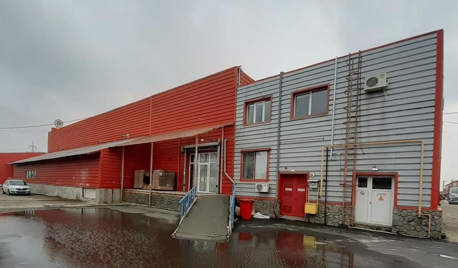 Showroom, birouri si depozitare in zona comerciala din Afumati - 13