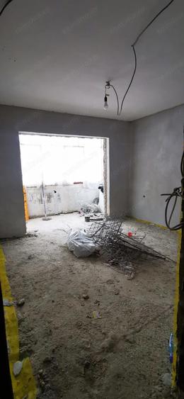 Vand apartament 3 camere Lunca et.1 - 7