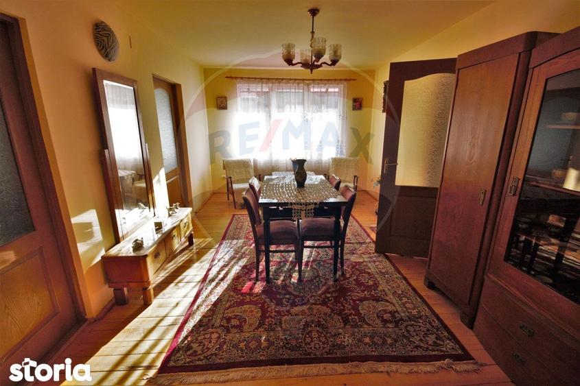 Casa / Vila cu 7 camere de vanzare - 18