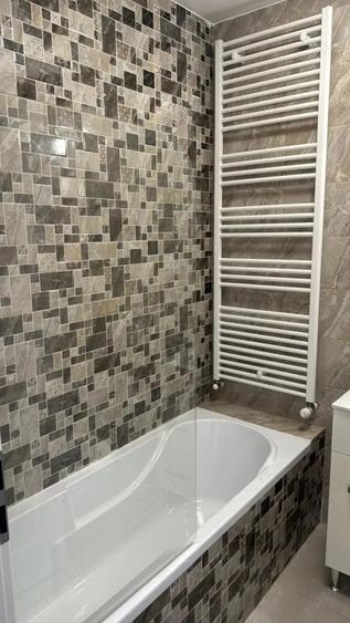 Apartament 4 camere, decomandate, zona Patria - 5