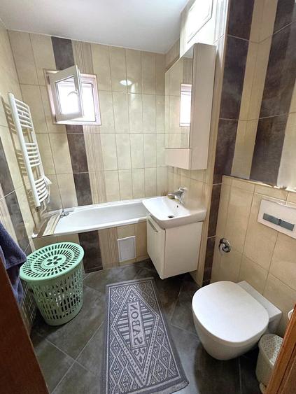 Apartament spatios 4 camere decomandate, etaj 7 din 10, Micro 18 - 6