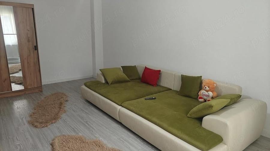 Inchiriez apartament ultracentral - 5