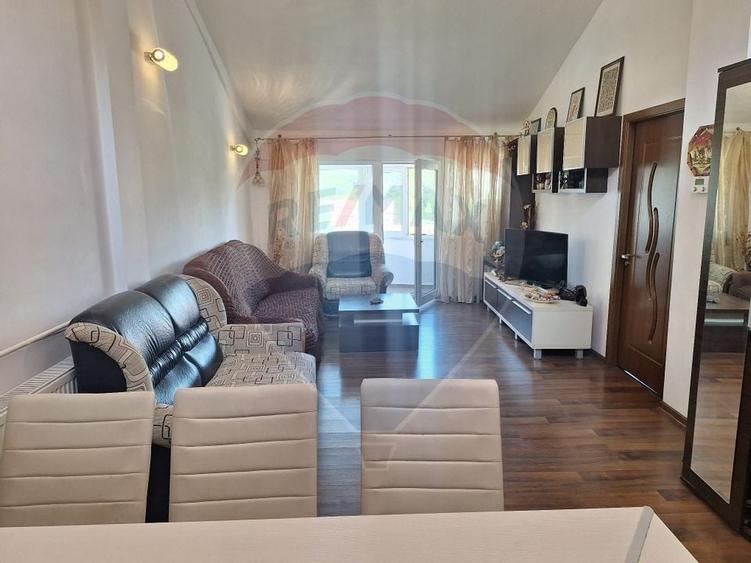 Apartament cu 3 camere de vanzare in Constanta - 9