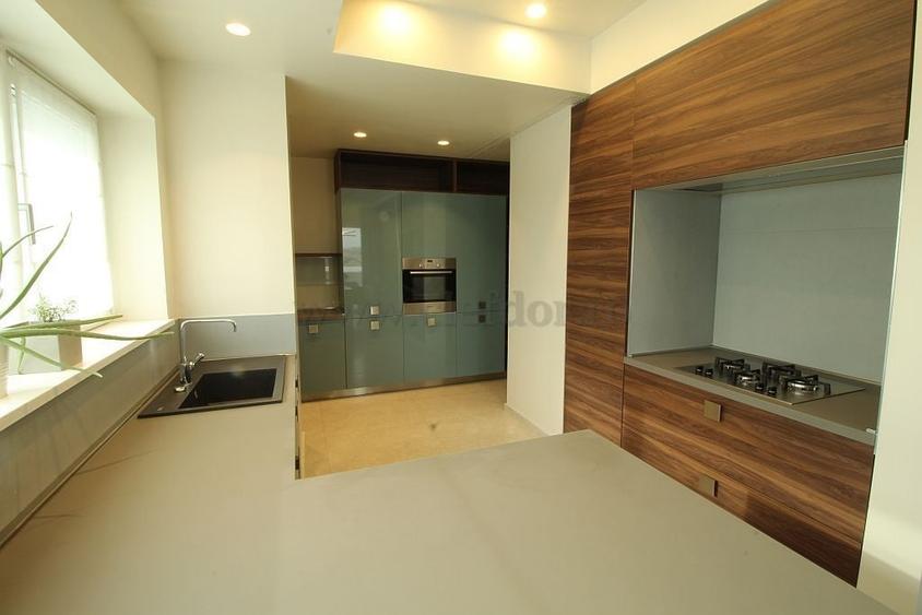 Iancu Nicolae-British School duplex  - 3 dormitoare - 8