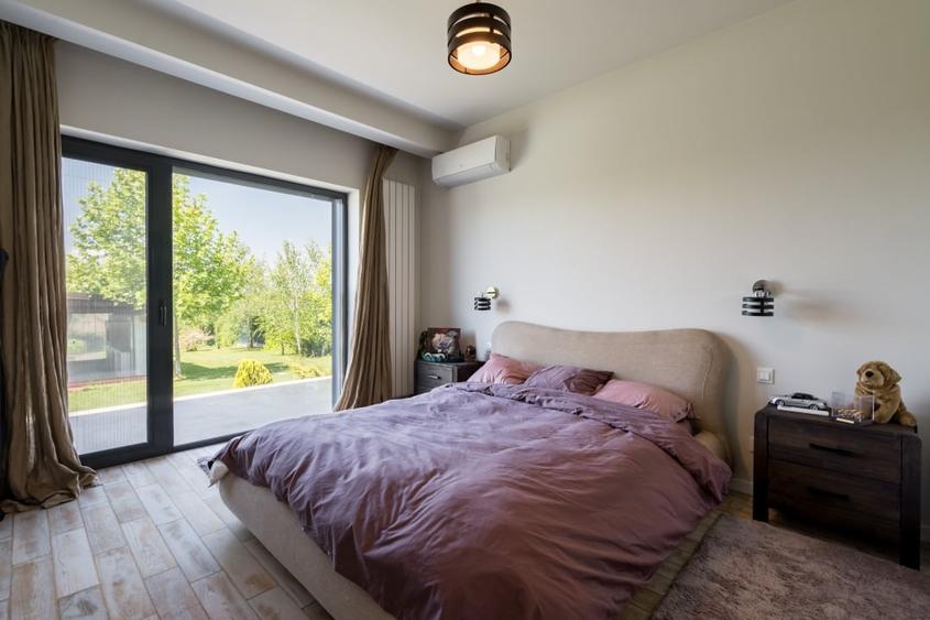 Vila individuala cu piscina si deschidere la lac - Izvorani, zona exclusivista - 8