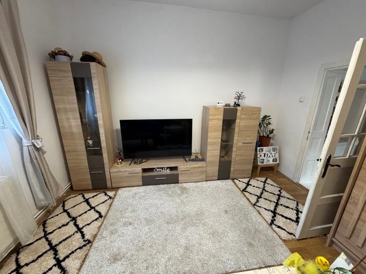Casă individuală cu 2 camere cu Teren 1200 Mp în Cerghid
