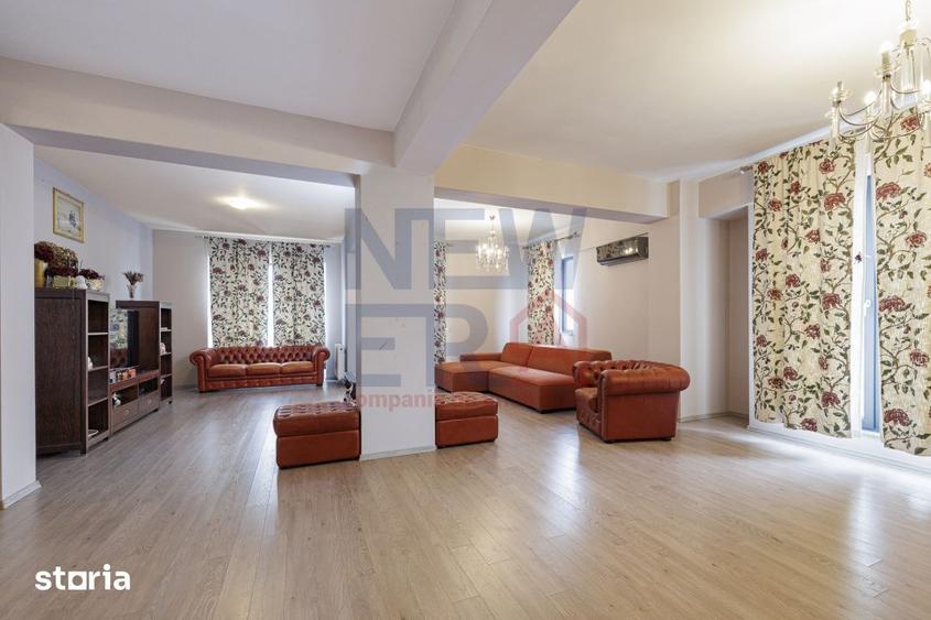 Apartament cu 9 camere, mobilat în Polonă