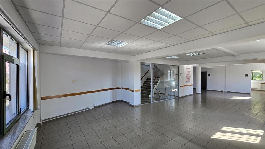 Birou, de 685 mp, în Ultracentral