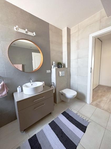 Apartament cu 2 camere decomandat, mobilat în Bună Ziua