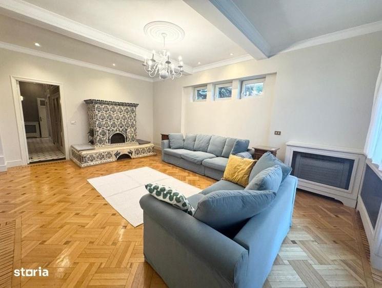 Apartament cu 4 camere în Domenii