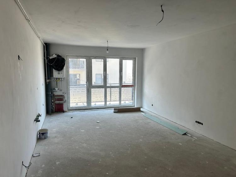 Apartament cu 2 camere semidecomandat în Florești — fotografia 1