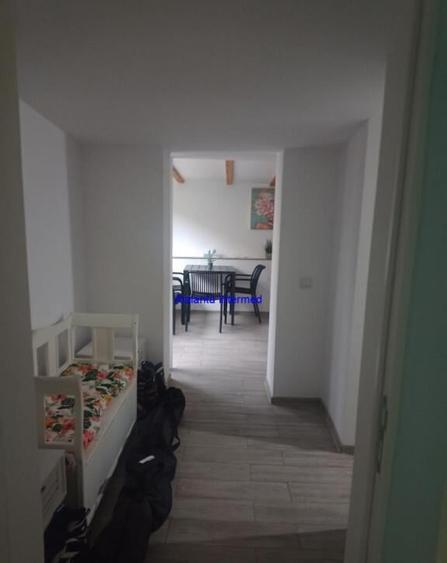 Casă cu 3 camere cu Teren 278 Mp în Palazu Mare