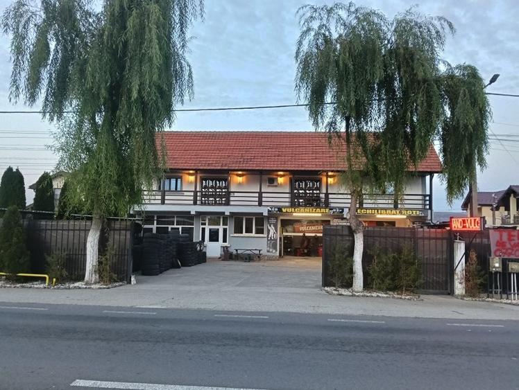 Casă cu 4 camere în Șimian