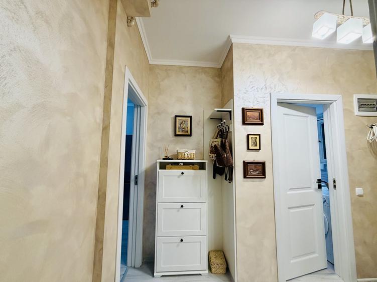Apartament cu 3 camere decomandat, mobilat în Chiajna