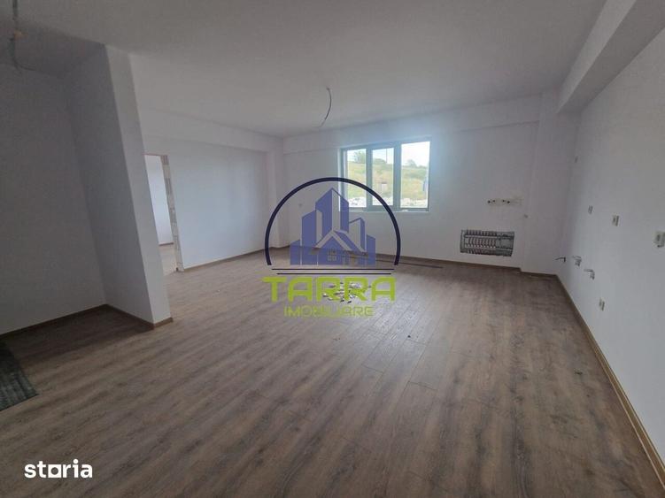 Apartament cu 3 camere în Cetate