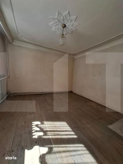 Casă cu 3 camere în Central