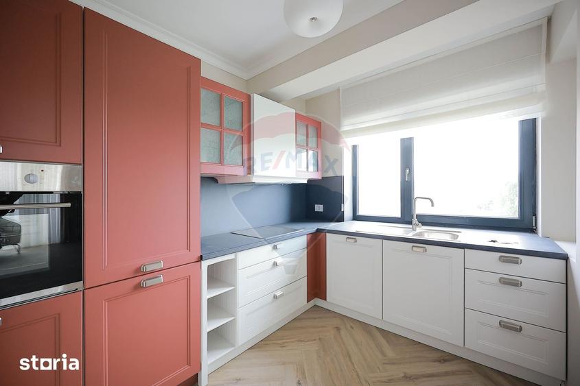 Apartament cu 3 camere în Decebal
