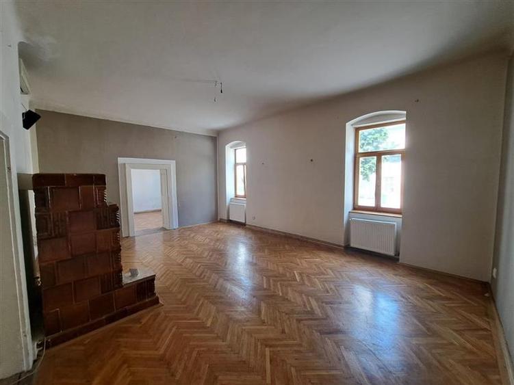 Spatiu comercial, 130 mp utili, situat in zona Centrala! - 1