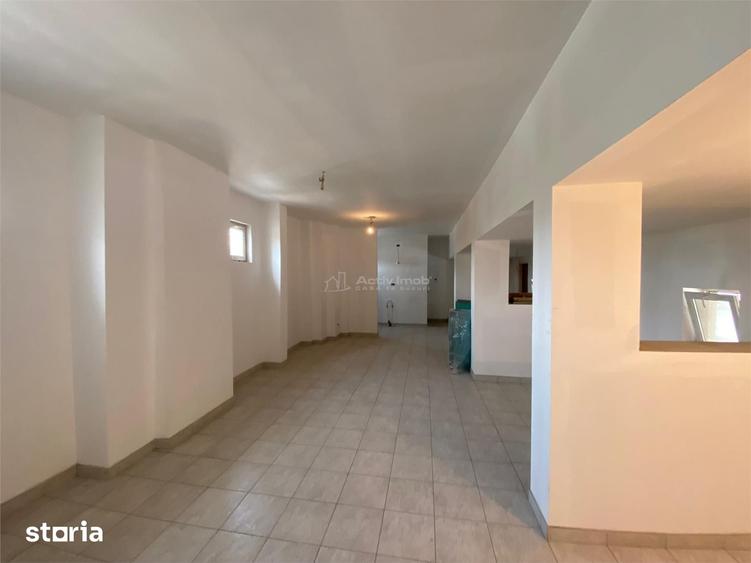 Spațiu comercial, de 61 mp, în Bucureștii Noi