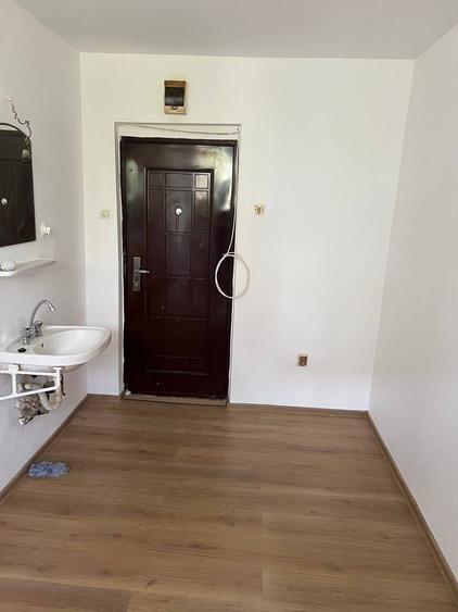 Apartament în Micro 19