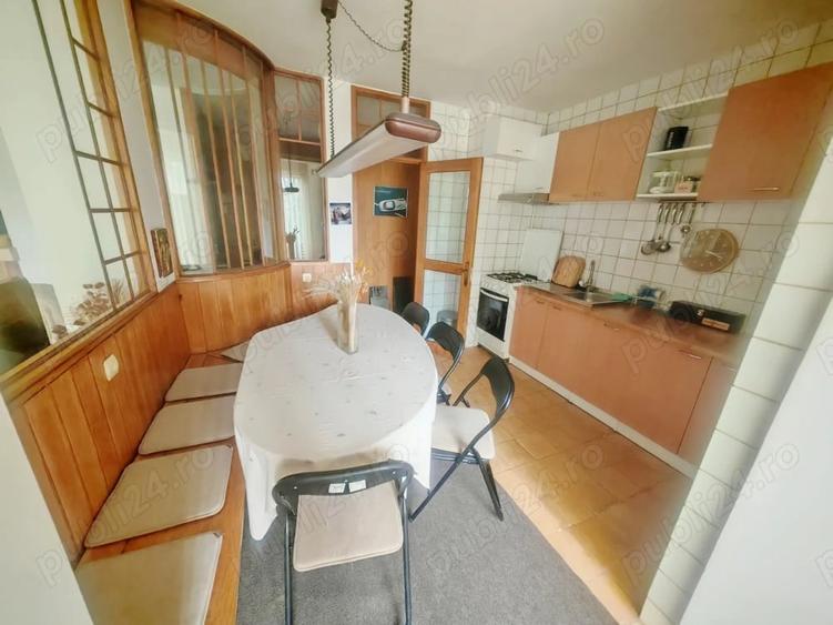 Apartament cu 4 camere decomandat, mobilat în Centrul Civic