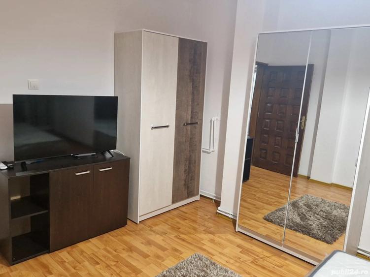 apartament 2 camere- 1mai ( langa metrou)+ loc de PARCARE. Centrala propie - 3