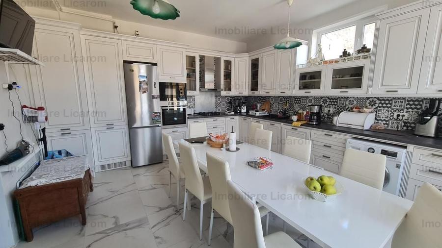 Apartament 3 camere la casa Centru Istoric utilat,mobilat 265000Eur - 3