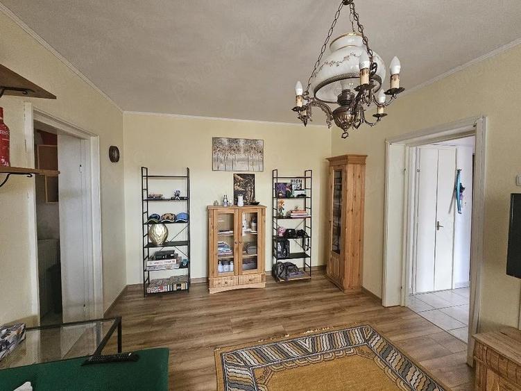 Apartament 3 camere et. 2 4 Craiovei - 8