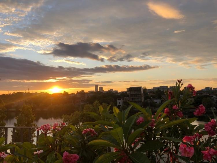 Proprietar. Vanzare ap. 3 cam. cu vedere panoramica pe malul lacului Plumbuita - 15