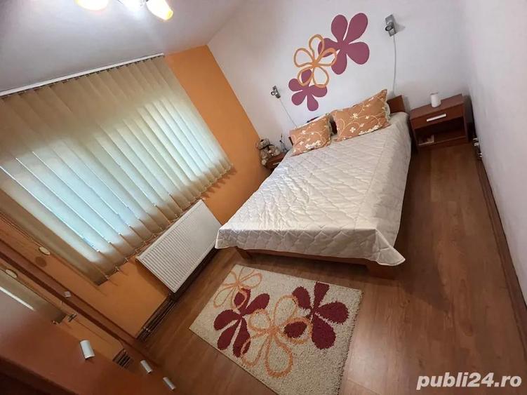 Inchiriez apartament 2 camere semidecomandat - 1