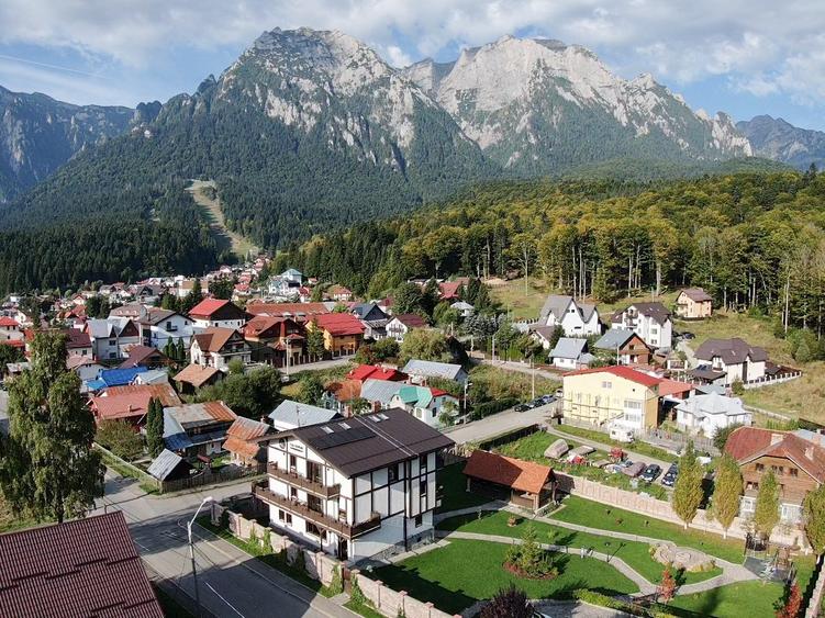 Vilă turistică de vanzare în Bușteni cu panorama superba catre Caraiman - 5