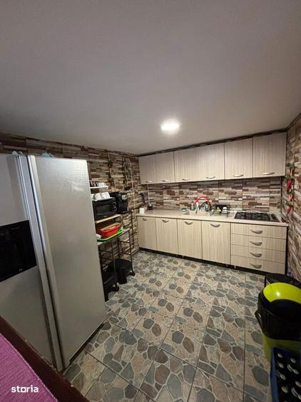 Complex de doua cabane de vanzare - 3