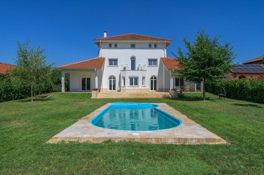 Caciulati, Balotesti Vila eleganta cu piscina si iesire la Lac - 2