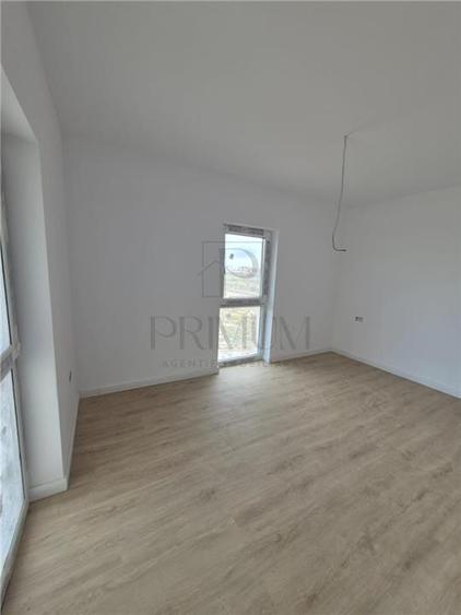 DUPLEX FINALIZAT - ZONA EXCELENTA - 4 CAMERE - 10