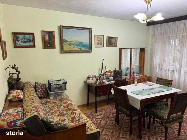 etaj 1, 3 camere decomandat, 2 bai, Canta - 1