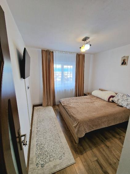 VAND APARTAMENT DOUA CAMERE, DECOMANDAT, ETAJ 1, RENOVAT, MOBILAT - 9