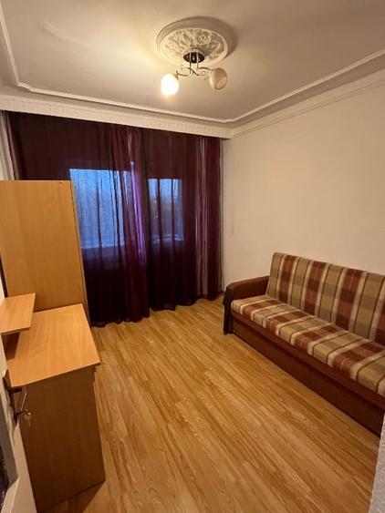 Apartament cu 3 camere decomandat în Gară