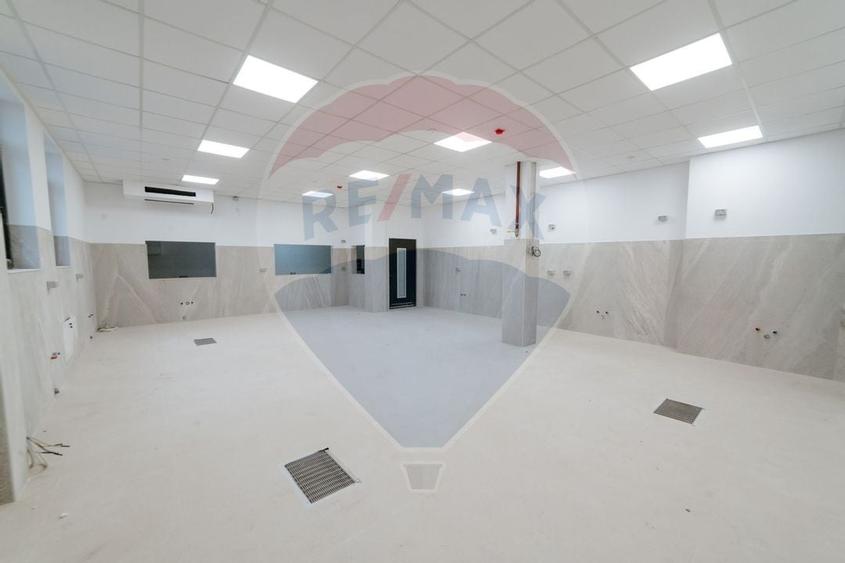 Spatiu comercial ULTRACENTRAL -68 mp - 3