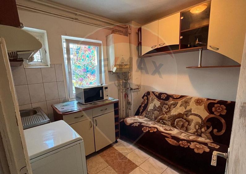 Garsoniera de vanzare ideala ca locuin?a sau spa?iu... - 8