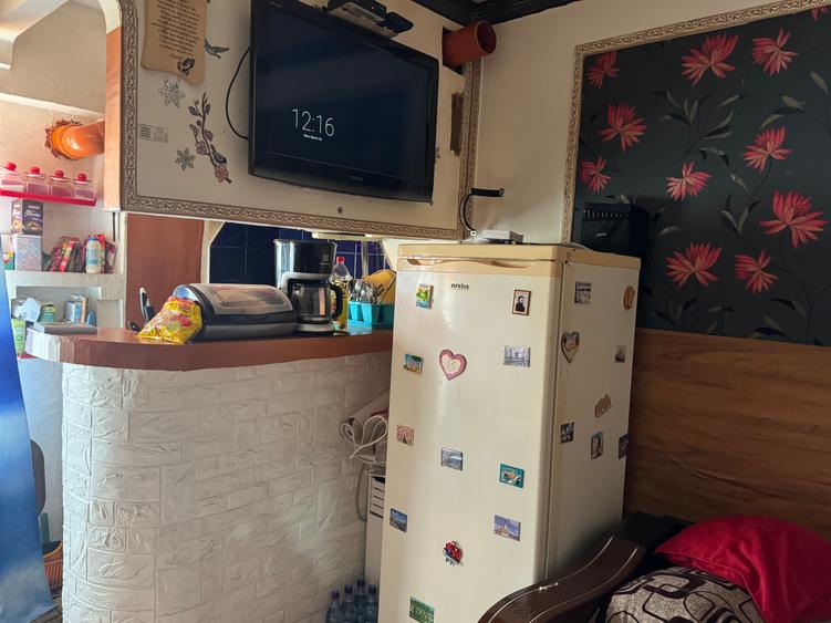 Vând garsonieră Navodari preț 19mii euro - 6