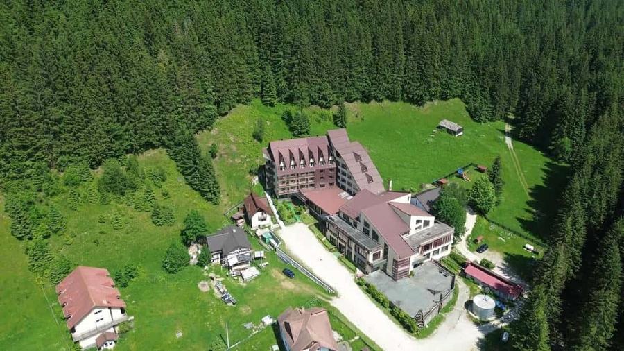 MOIECIU -  BRAN - HOTEL DE VANZARE - 3