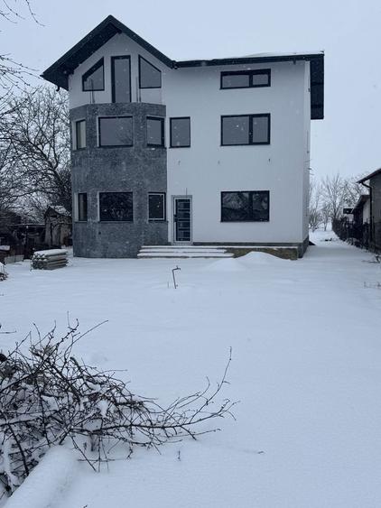 Vand casa in Targoviste - 3