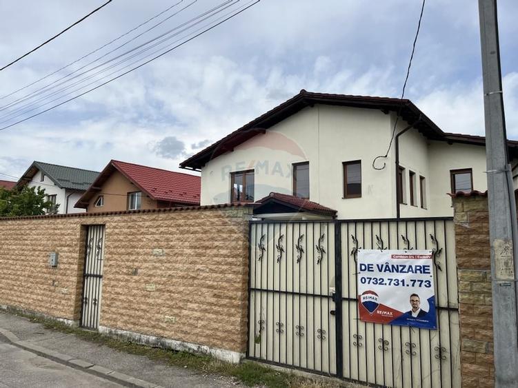 Casă cu 6 camere de vânzare în Pitești - 4