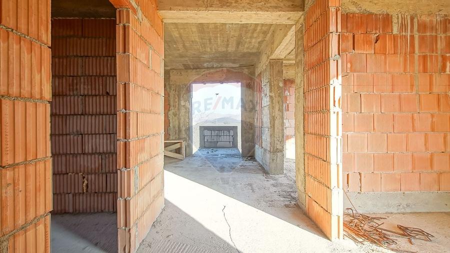 Vilă cu 3 camere, la roșu | Proiect modern – Poiana Craitelor - 15