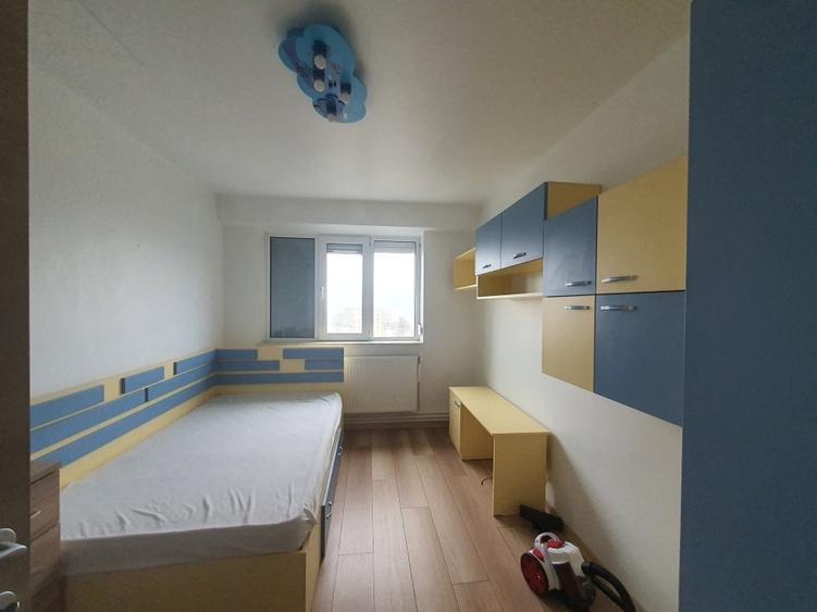 Apartament cu 3 camere, decomandat, zona Tomis III centrala pe gaz - 8