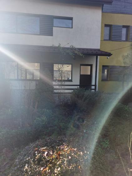 Vila Individuala - Piscina - Livada - Teren 1871 MP - 2