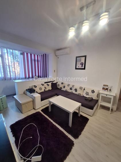 Apartament de închiriat – 2 camere, Tomis 2 – 400 Euro/lună