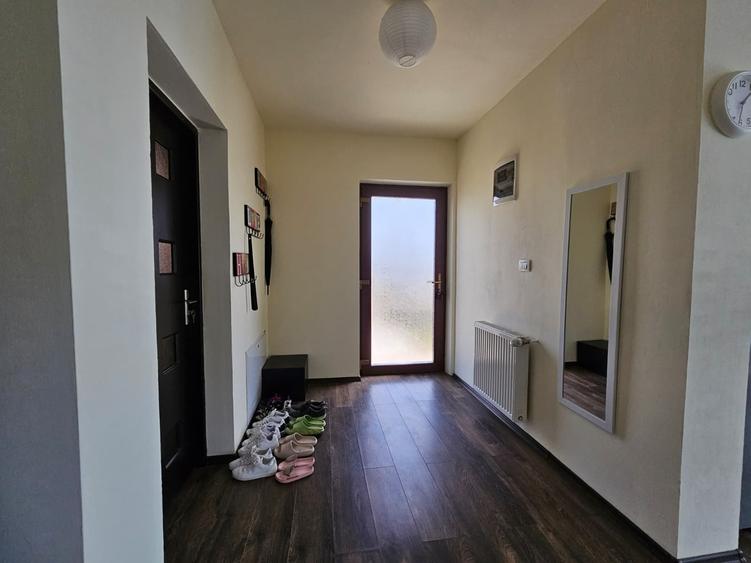 Casă individuală, P+E, construcție 2022, Moșnița Nouă, comision 0% - 8