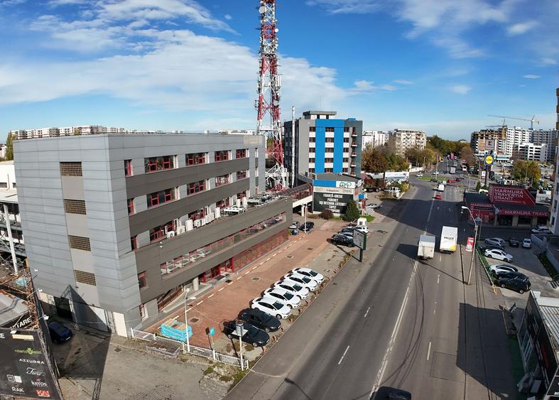 Danielle Business Center - 11