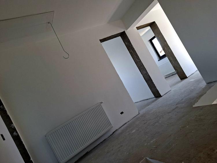 Casă / vilă Mărăcineni / Argeș , finisaje moderne ! - 21